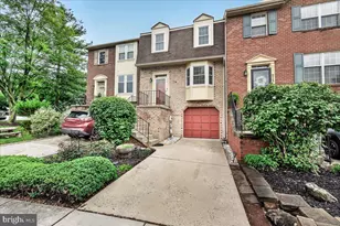 8241 Waterside Ct, Frederick, MD 21701 - Photo 2