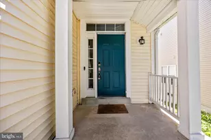 9667 Fleetwood Ct, Frederick, MD 21701 - Photo 2