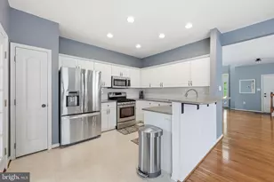 9667 Fleetwood Ct, Frederick, MD 21701 - Photo 12
