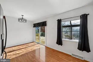 7993 Pleasant Ct, Frederick, MD 21701 - Photo 8