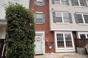 5707 Duke Ct, Frederick, MD 21703 - Photo 1