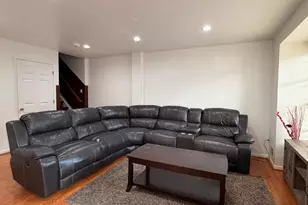 5707 Duke Ct, Frederick, MD 21703 - Photo 2