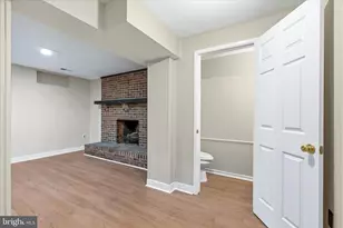 180 Fairfield Dr, Frederick, MD 21702 - Photo 38