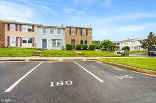 180 Fairfield Dr, Frederick, MD 21702 - Photo 4