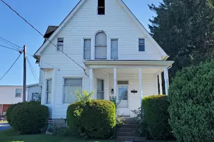 33 E Main St, Middletown, MD 21769 - Photo 2