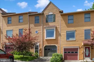 6631 E Beach Dr, New Market, MD 21774 - Photo 2