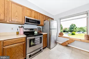 6631 E Beach Dr, New Market, MD 21774 - Photo 10