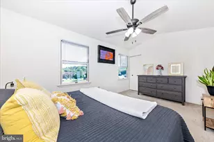 6631 E Beach Dr, New Market, MD 21774 - Photo 16