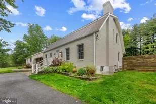 8730 Mapleville, Mount Airy, MD 21771 - Photo 12