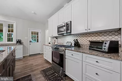 8730 Mapleville, Mount Airy, MD 21771 - Photo 24