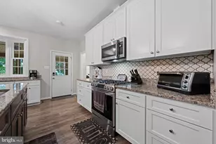 8730 Mapleville, Mount Airy, MD 21771 - Photo 24