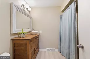 6033 Boyers Mill Rd, New Market, MD 21774 - Photo 24