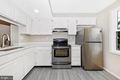 5818 Drawbridge Court, Frederick, MD 21703 - Photo 6