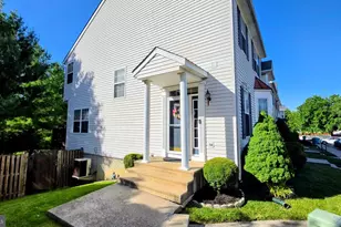 5132 Dartmoor Pl, Frederick, MD 21703 - Photo 2