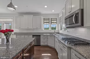 1135 Dargon Quarry Ln, Brunswick, MD 21716 - Photo 8
