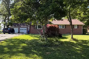 7052 Linganore Rd, Frederick, MD 21701 - Photo 1