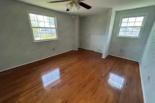 1837 Lawnview Dr, Frederick, MD 21702 - Photo 6