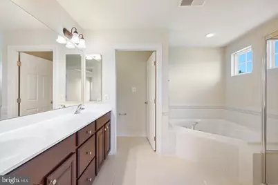 5500 Young Family Trail W Trail, Adamstown, MD 21710 - Photo 10