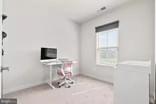 5869 Tomahawk St, New Market, MD 21774 - Photo 12