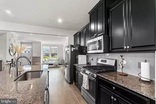 5869 Tomahawk St, New Market, MD 21774 - Photo 6