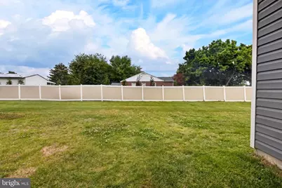 1406 Clingmans Dome Dr, Frederick, MD 21702 - Photo 18