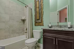 1406 Clingmans Dome Dr, Frederick, MD 21702 - Photo 4
