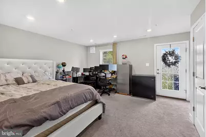 1406 Clingmans Dome Dr, Frederick, MD 21702 - Photo 16