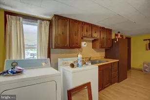 324 E Main St, Emmitsburg, MD 21727 - Photo 14