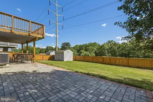 5690 Pebble Dr, Frederick, MD 21703 - Photo 42