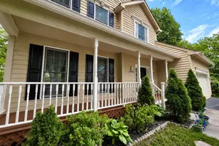 10918 Oakcrest Cir, New Market, MD 21774 - Photo 4