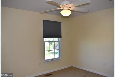 2174 E Greenleaf Drive, Frederick, MD 21702 - Photo 16