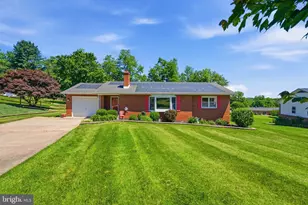 13712 Hillside Ave, Thurmont, MD 21788 - Photo 1