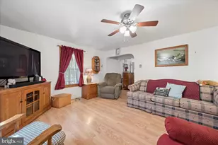 10701 Bennie Duncan Rd, Frederick, MD 21701 - Photo 4