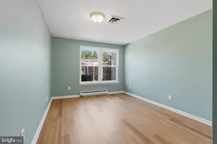 819 Chadwick Cir, Frederick, MD 21701 - Photo 12