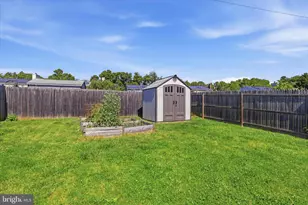 819 Chadwick Cir, Frederick, MD 21701 - Photo 20