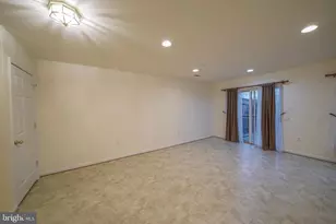 2574 Carrington Way, Frederick, MD 21702 - Photo 10