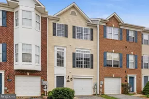 2498 Lakeside Drive, Frederick, MD 21702 - Photo 2