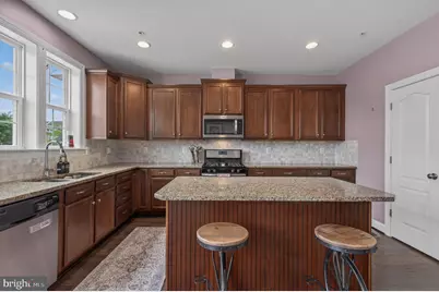 1211 Shenandoah Square N, Brunswick, MD 21716 - Photo 12