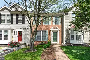 5534 Fox Hall Ct, Frederick, MD 21703 - Photo 4