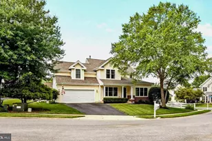 11860 Hart Glen Ct, New Market, MD 21774 - Photo 2
