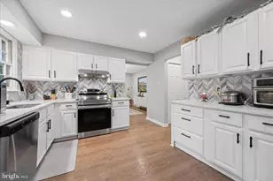 6866 Whistling Swan Way, New Market, MD 21774 - Photo 18