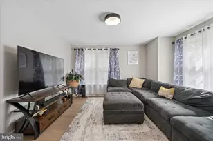 6866 Whistling Swan Way, New Market, MD 21774 - Photo 4