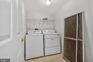 3848 Sugarloaf Pkwy, Frederick, MD 21704 - Photo 16