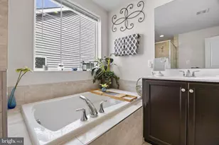 8421 Pine Bluff Rd, Frederick, MD 21704 - Photo 18