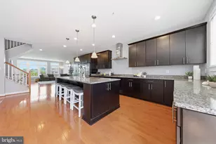 9150 Kenway Ln, Frederick, MD 21704 - Photo 2