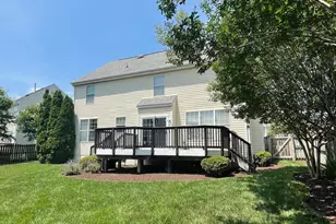 612 Bushytail Dr, Frederick, MD 21703 - Photo 8