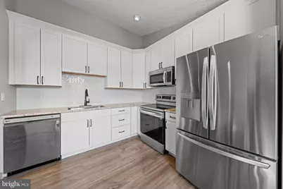 5601 Avonshire Place #M, Frederick, MD 21703 - Photo 8