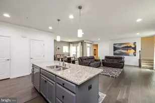 5861 Oakdale Vlg Rd, Ijamsville, MD 21754 - Photo 6