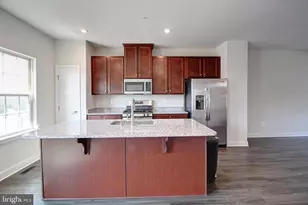 10621 Saponi Dr, New Market, MD 21774 - Photo 6
