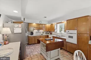 5989 Grove Hill Rd, Frederick, MD 21703 - Photo 10